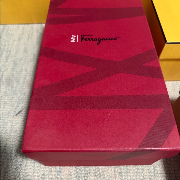 Designer Shoe Box Collection - Picture 3 of 6